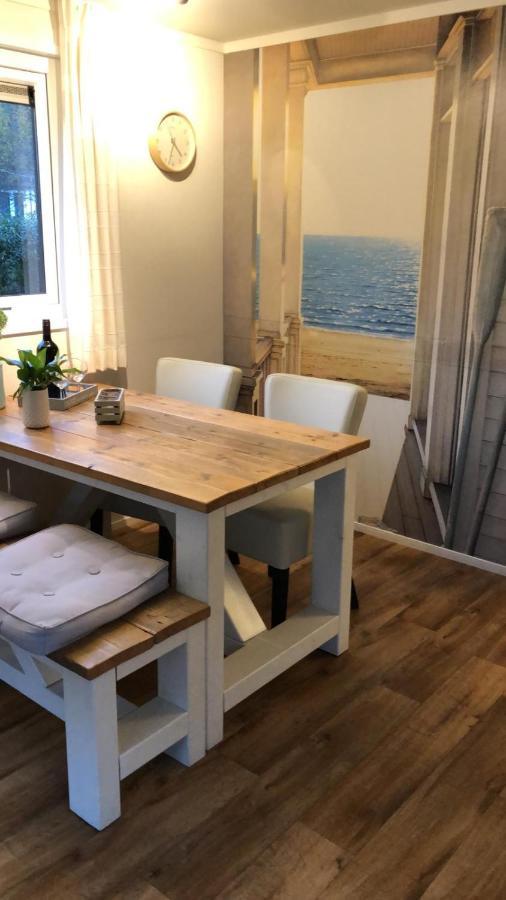 Sunnychalet Беекберген Екстериор снимка